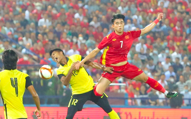 U23 Việt Nam áp đảo hoàn toàn U23 Malaysia 